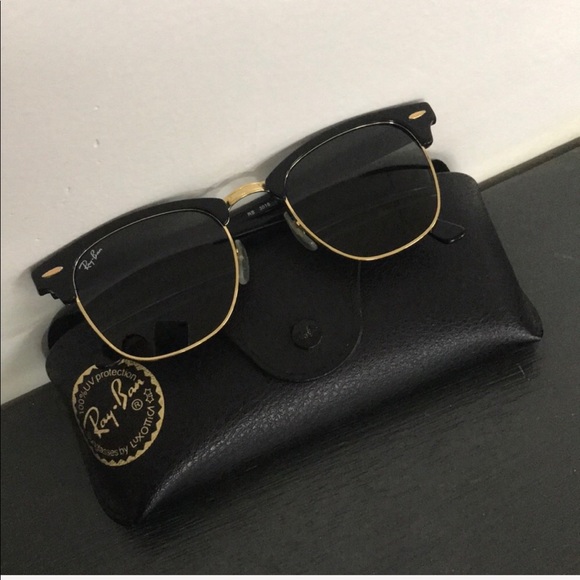 Ray-Ban Other - Clubmaster Ray Bans